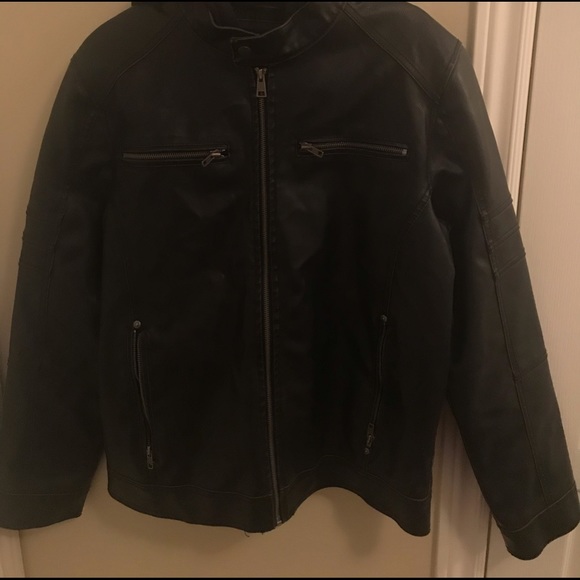 Black Rivet leather jacket - Picture 2 of 4
